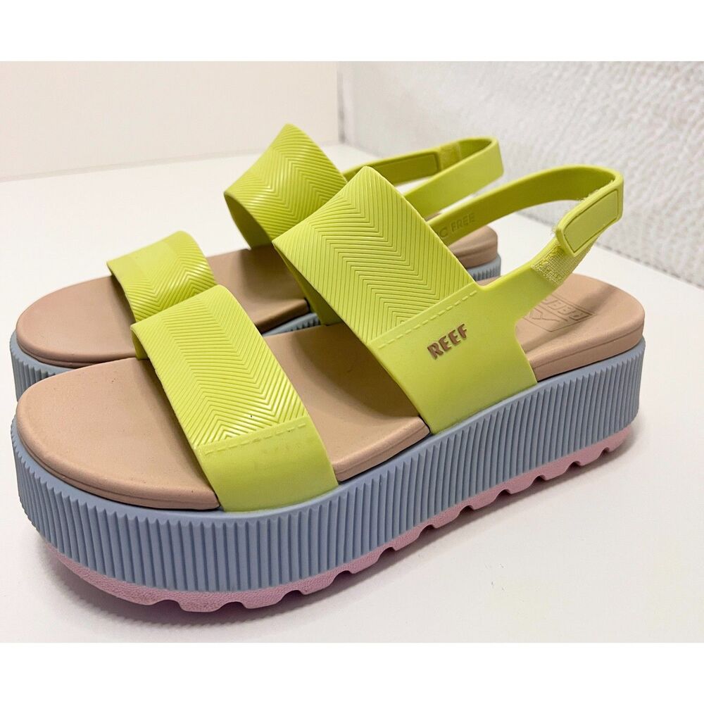 Reef Water Vista Higher Platform Sandals in Lime Sherbet. Size 8.